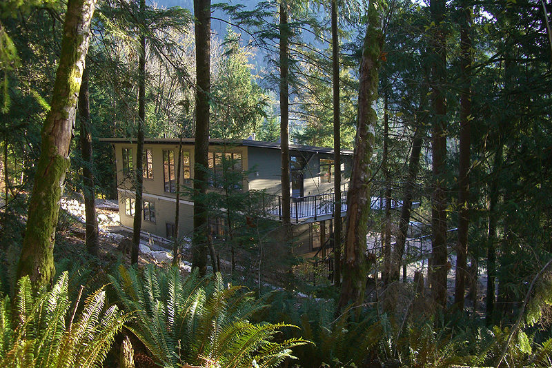 Britannia Beach Prefab